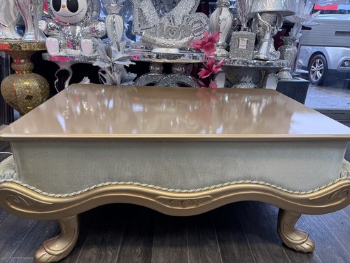 Luxury gold coffee table - gold,
